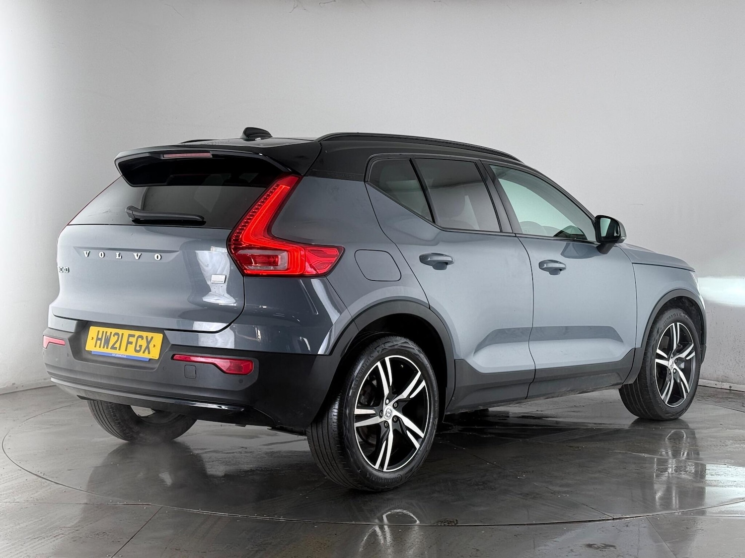 Used Volvo XC40 2021 for sale - 77246914: Photo 5