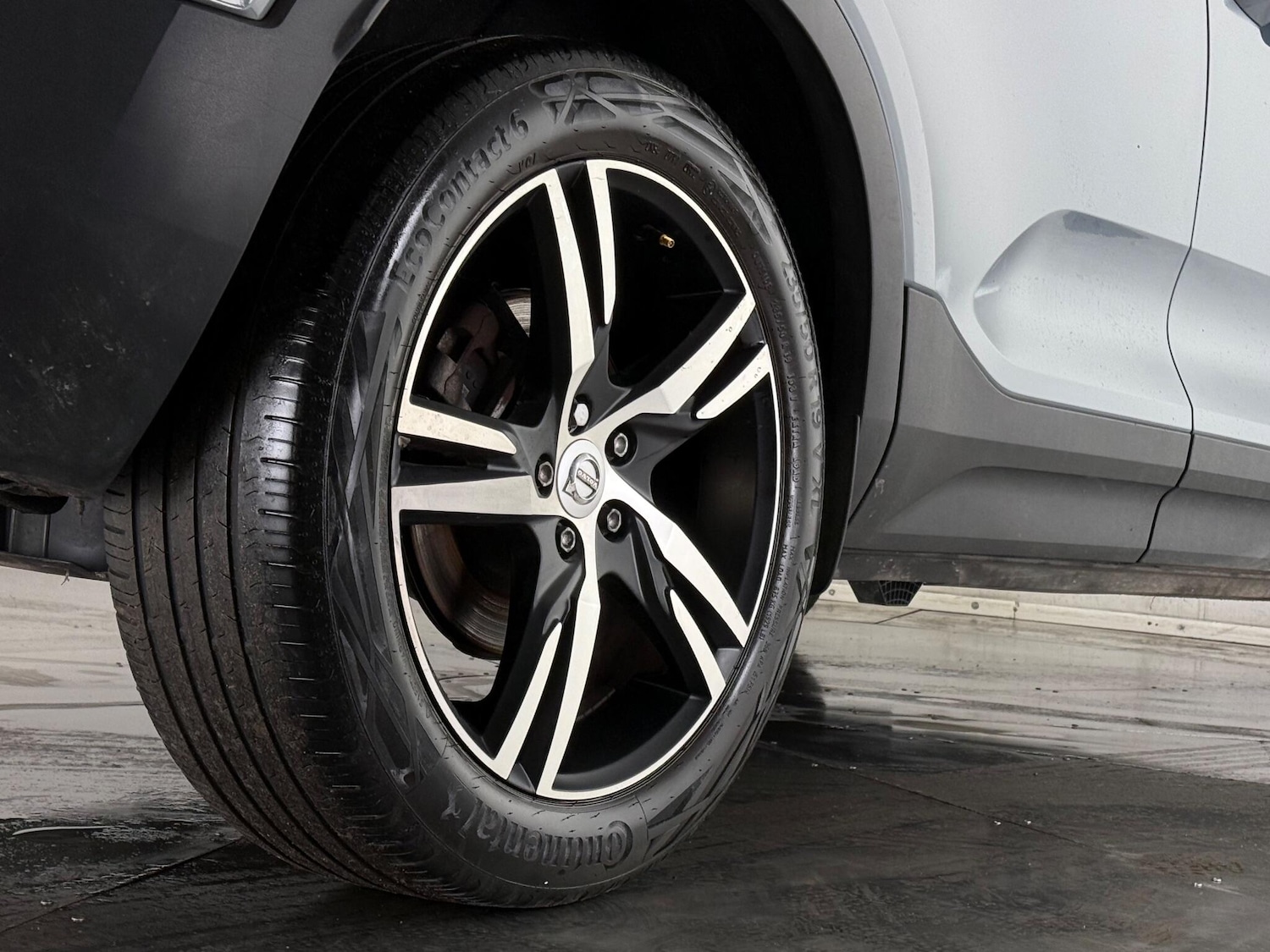 Used Volvo XC40 2021 for sale - 77246914: Photo 6