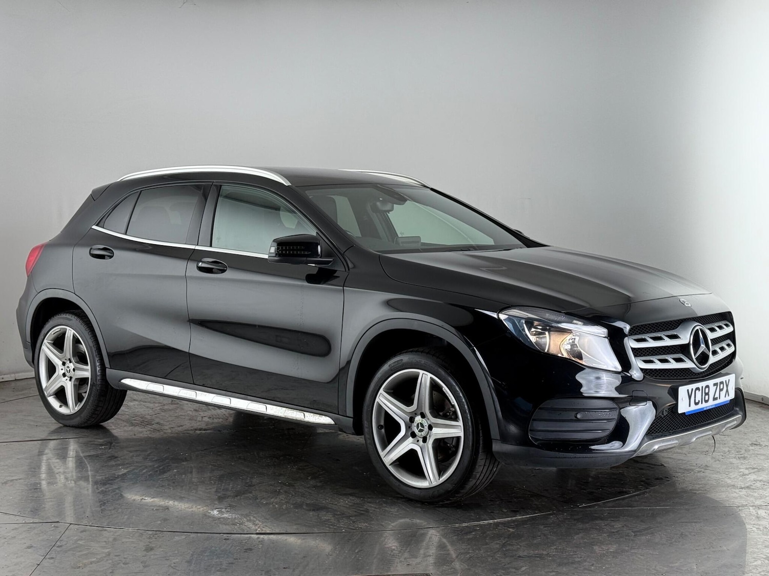 Used Mercedes-Benz GLA 2018 for sale - 76468521: Photo 1