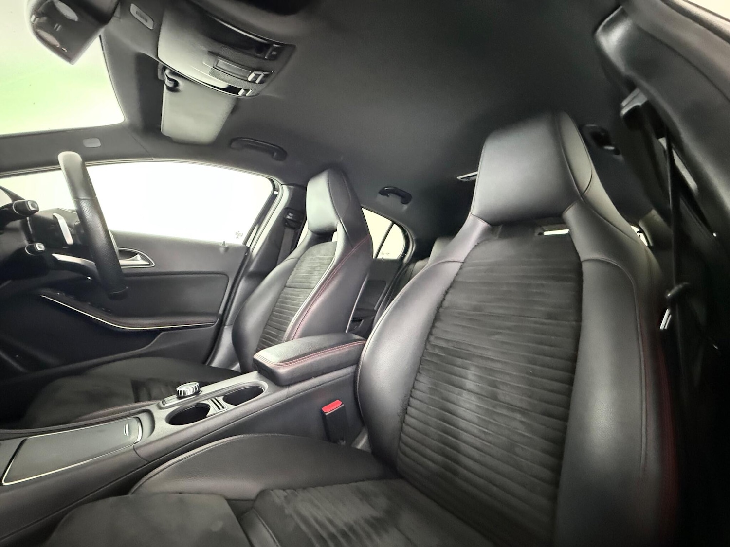 Used Mercedes-Benz GLA 2018 for sale - 76468521: Photo 15