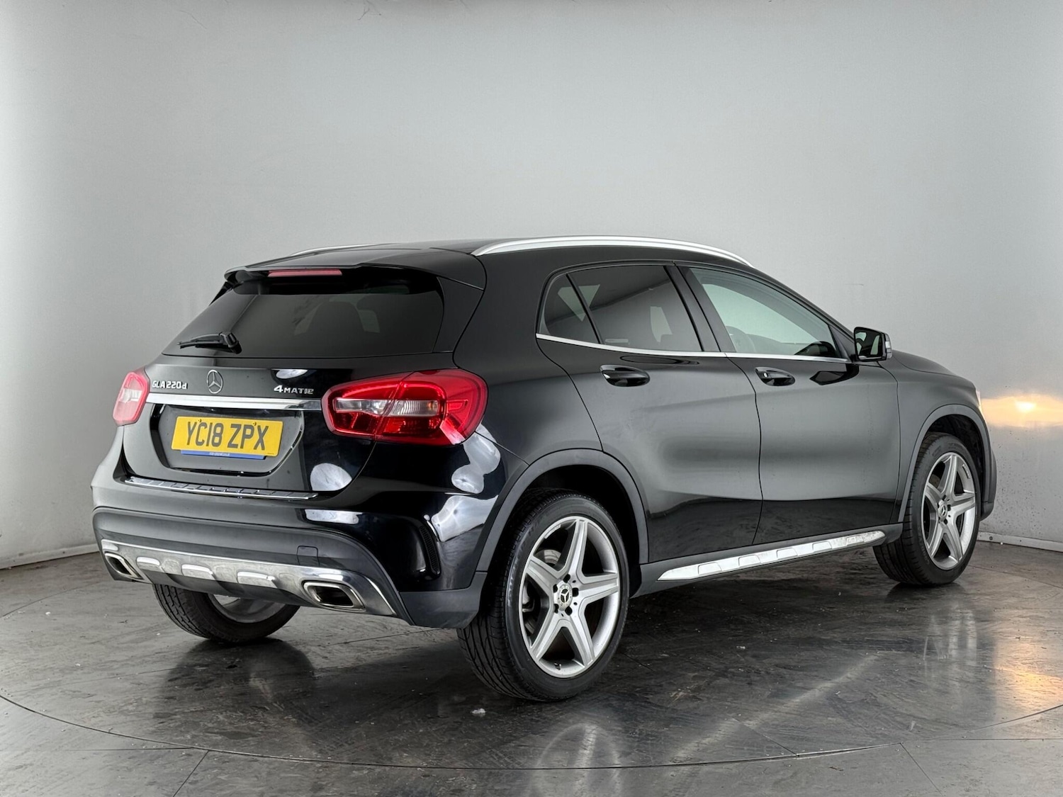 Used Mercedes-Benz GLA 2018 for sale - 76468521: Photo 7