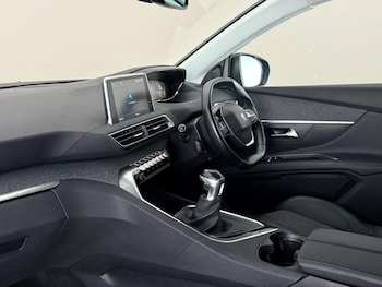 Used Peugeot 5008 2019 for sale - 79133099: Photo