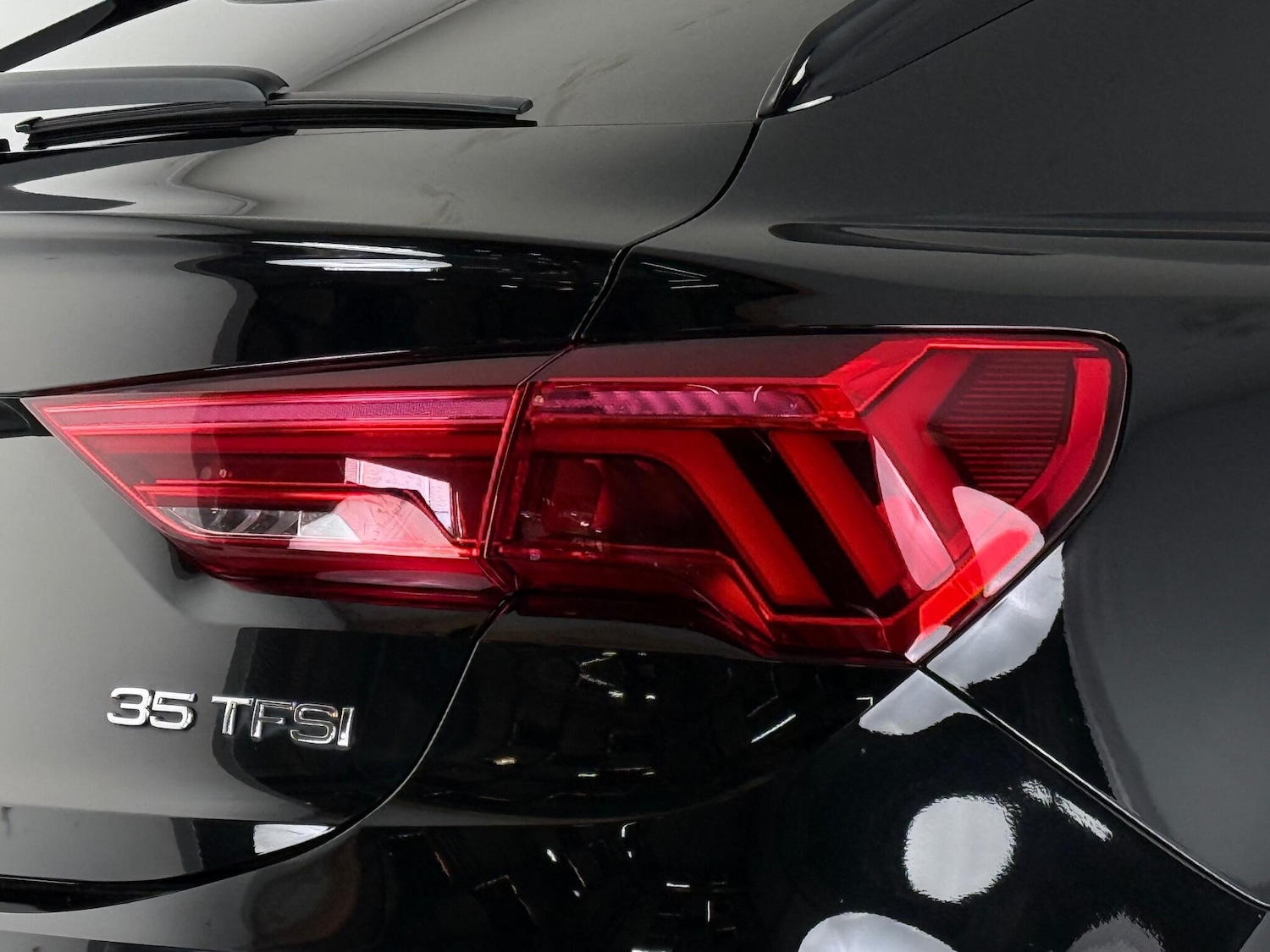 Used Audi Q3 for sale - 76472997: Photo 10