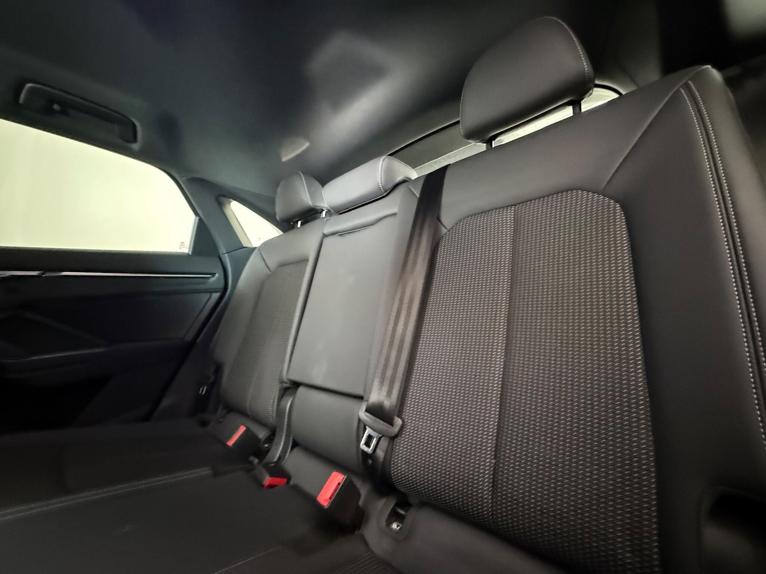 Used Audi Q3 for sale - 76472997: Photo 17