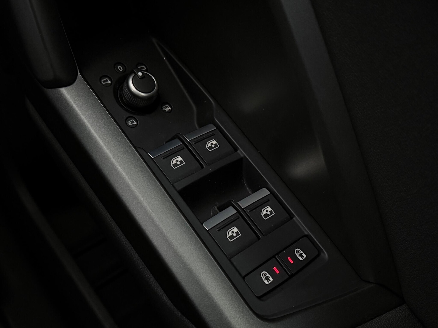 Used Audi Q3 for sale - 76472997: Photo 48