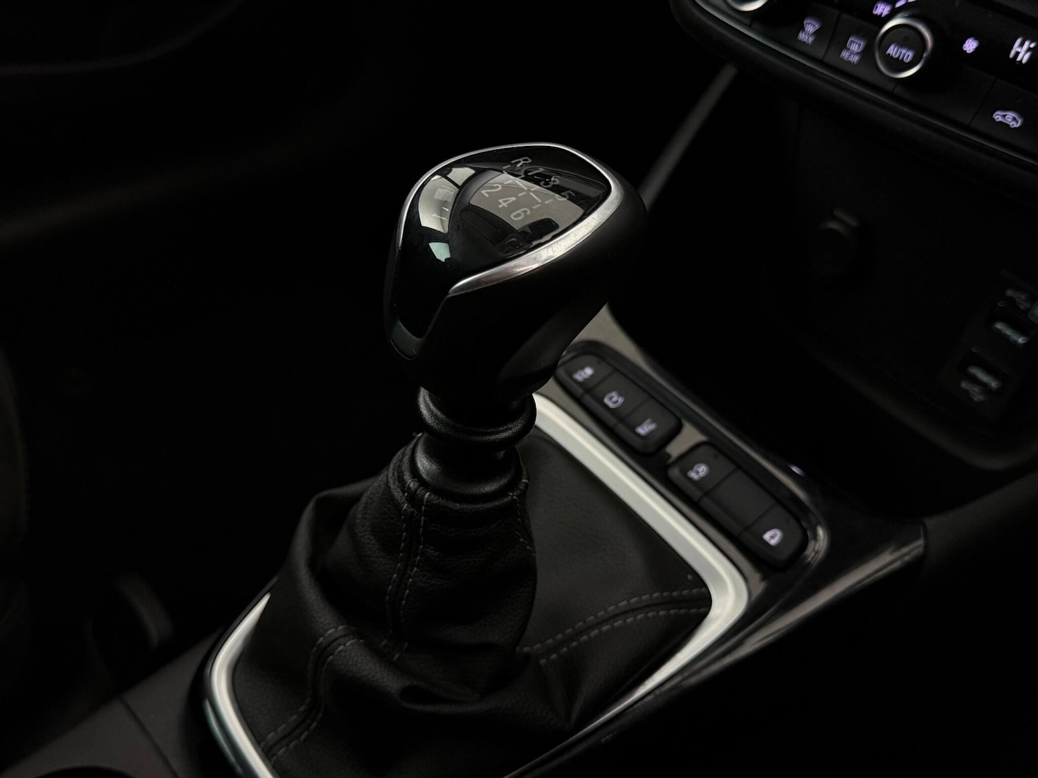 Used Vauxhall Crossland 2022 for sale - 77260157: Photo 29