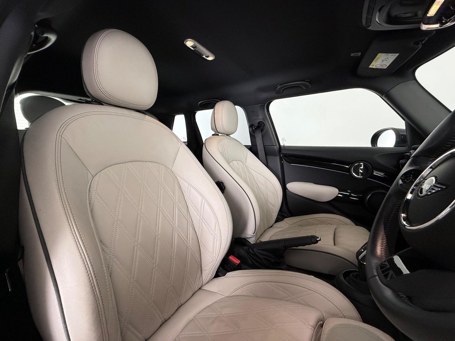 Used MINI Hatch 2021 for sale - 77684431: Photo 11