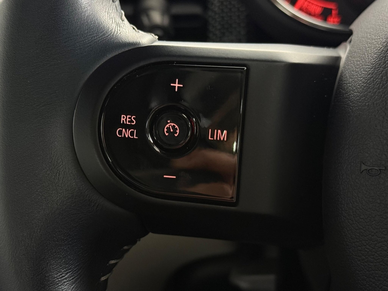 Used MINI Hatch 2021 for sale - 77684431: Photo 19