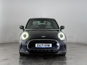 Used MINI Hatch 2021 for sale - 77684431: Photo