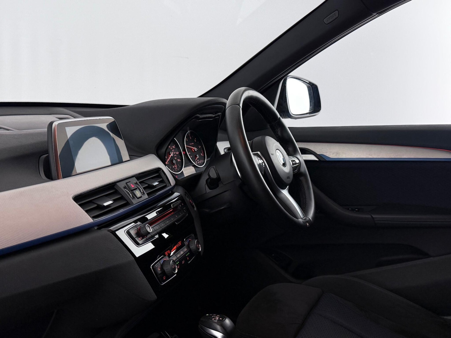 Used BMW X1 2017 for sale - 77180973: Photo 14