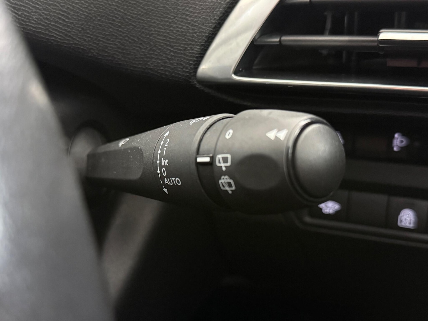 Used Peugeot 5008 2022 for sale - 77306423: Photo 21