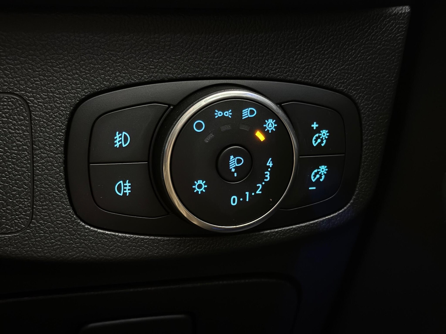 Used Ford Focus 2020 for sale - 77222444: Photo 31