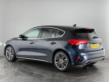 Used Ford Focus 2020 for sale - 77222444: Photo