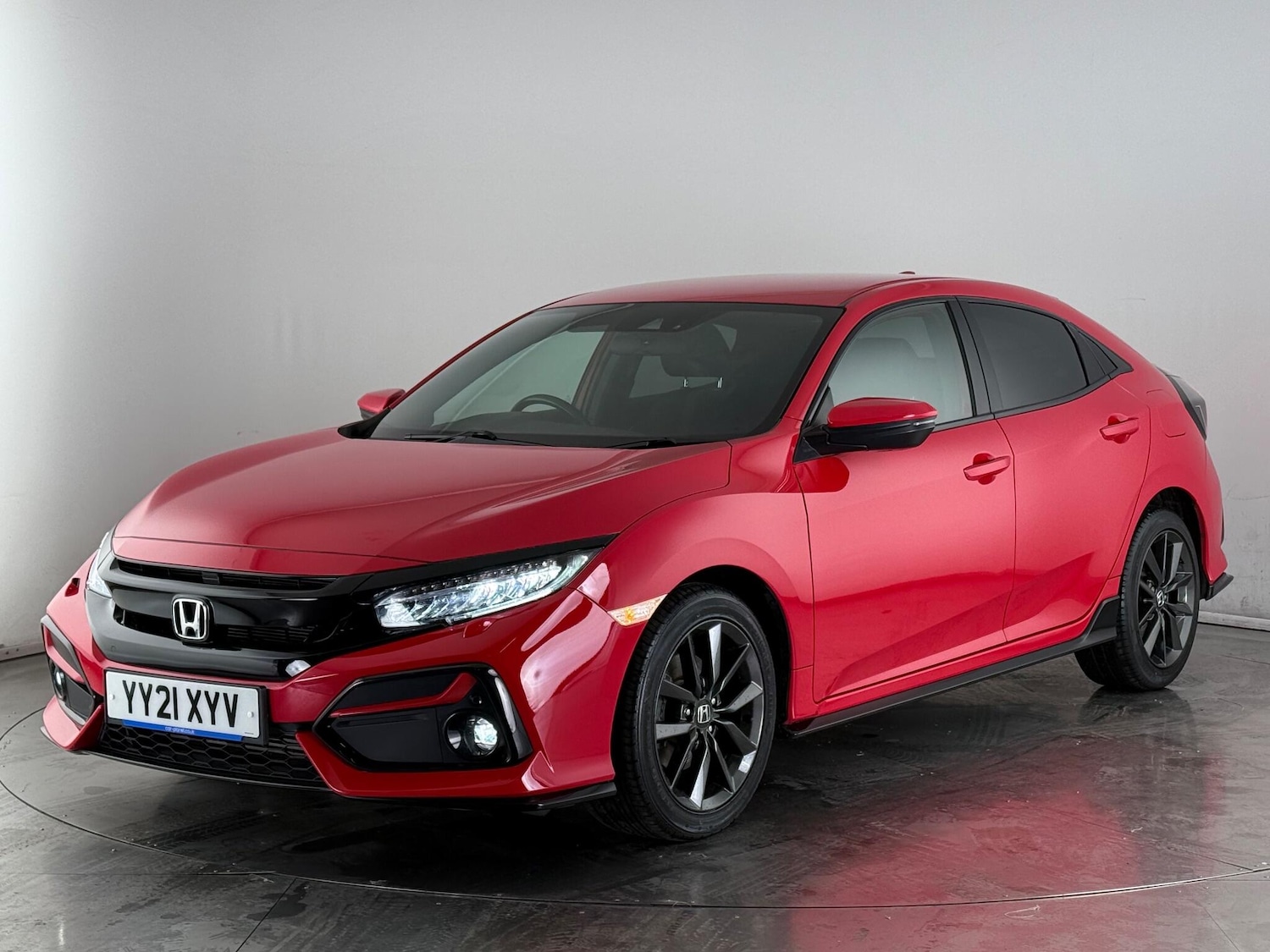 Used Honda Civic 2021 for sale - 76468572: Photo 3