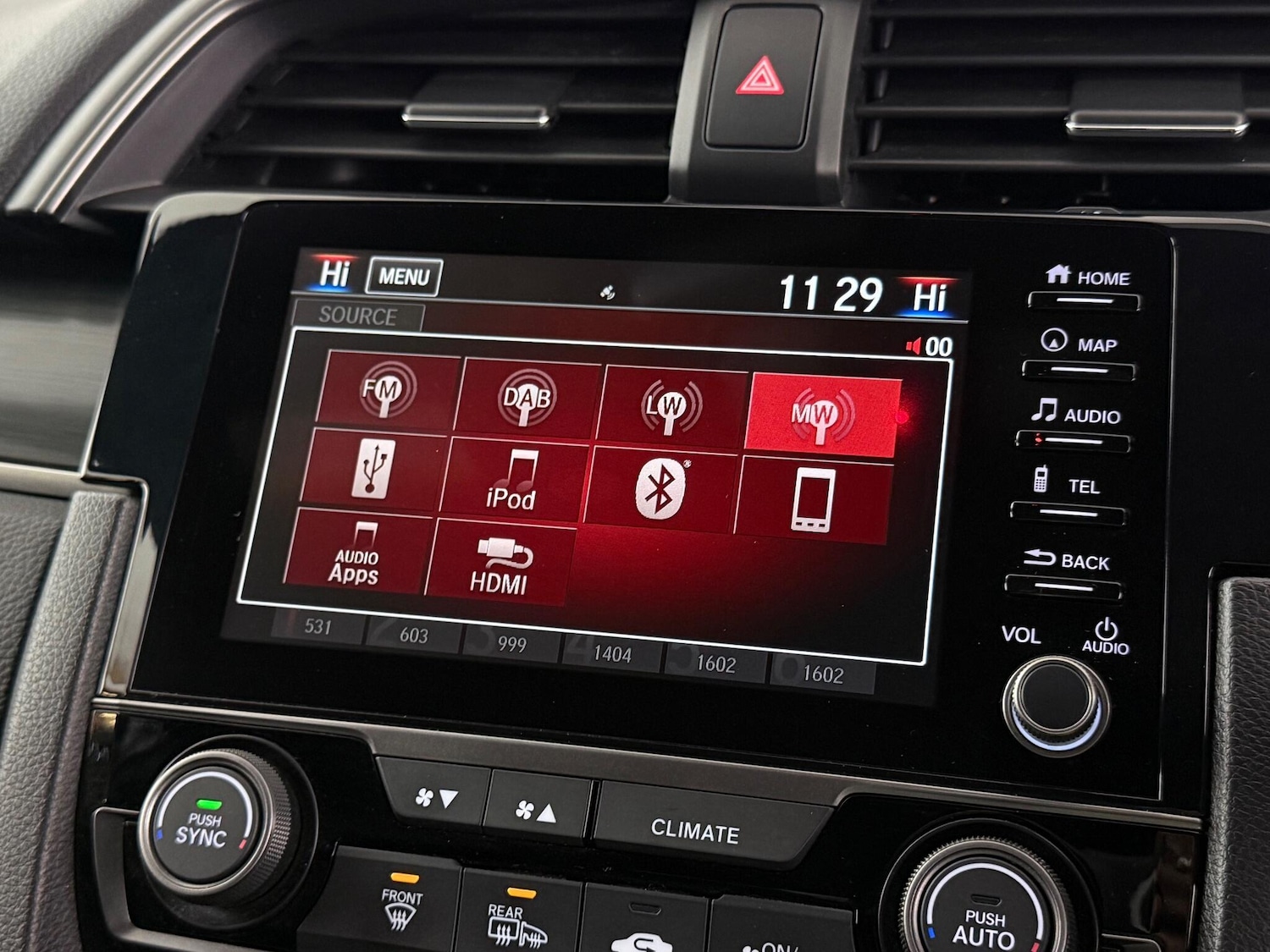 Used Honda Civic 2021 for sale - 76468572: Photo 33