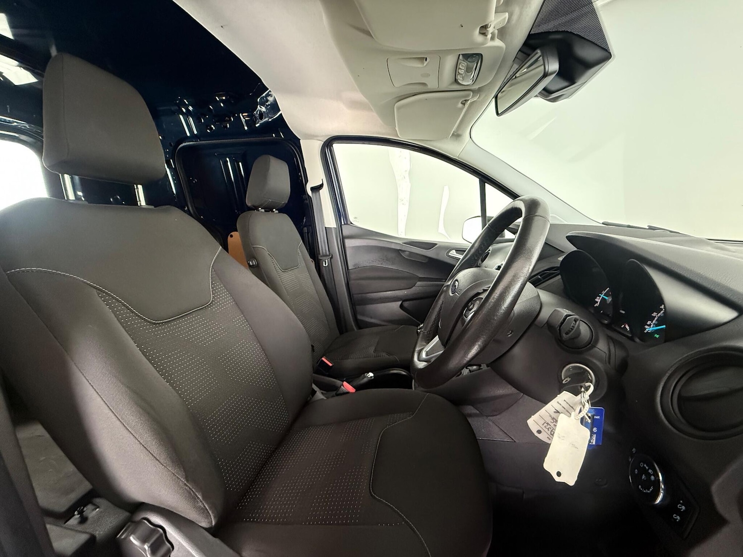 Used Ford Transit Courier 2021 for sale - 76742767: Photo 17