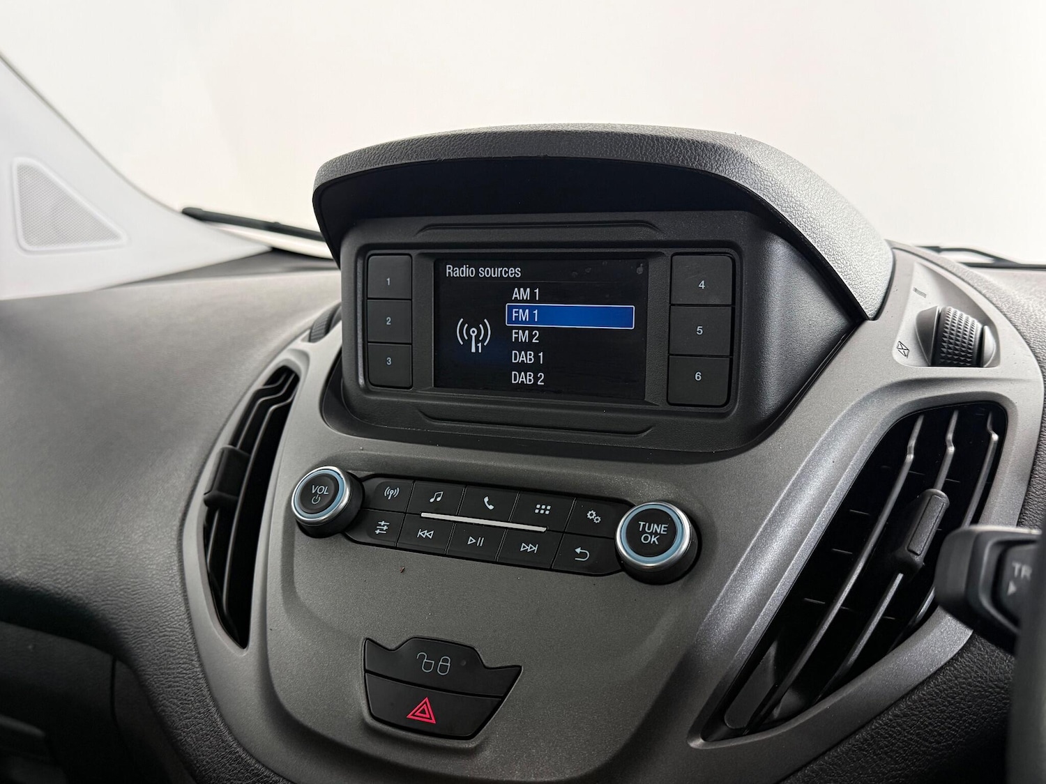 Used Ford Transit Courier 2021 for sale - 76742767: Photo 28