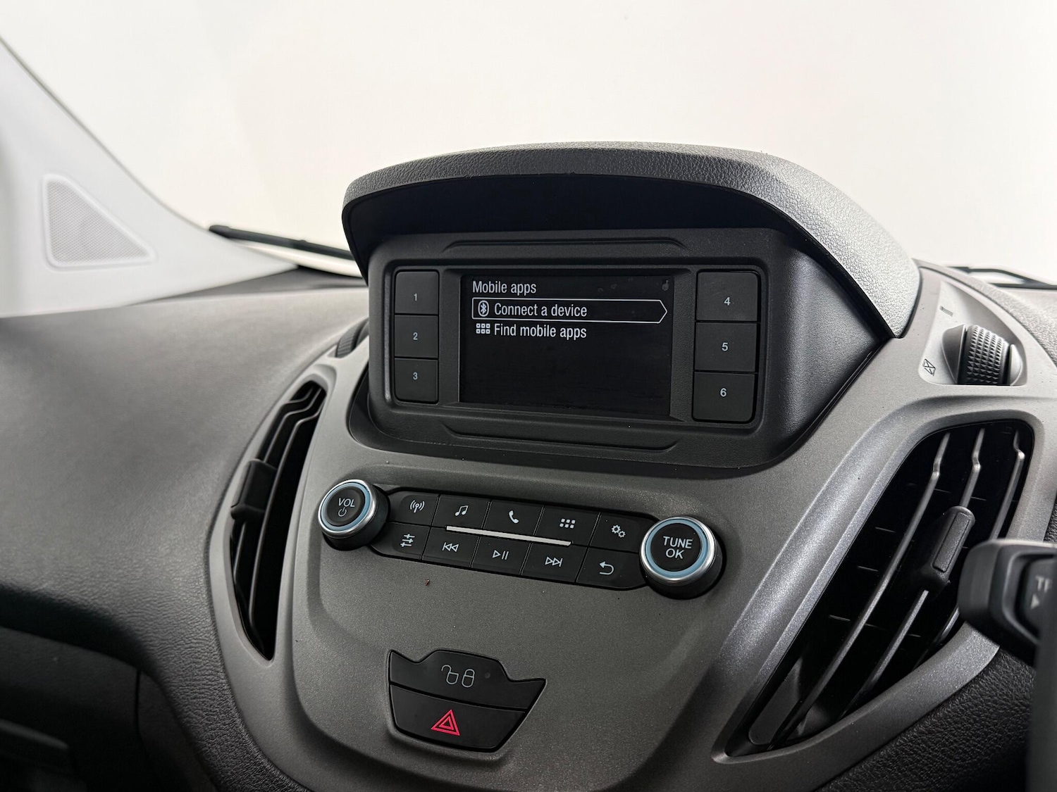 Used Ford Transit Courier 2021 for sale - 76742767: Photo 30