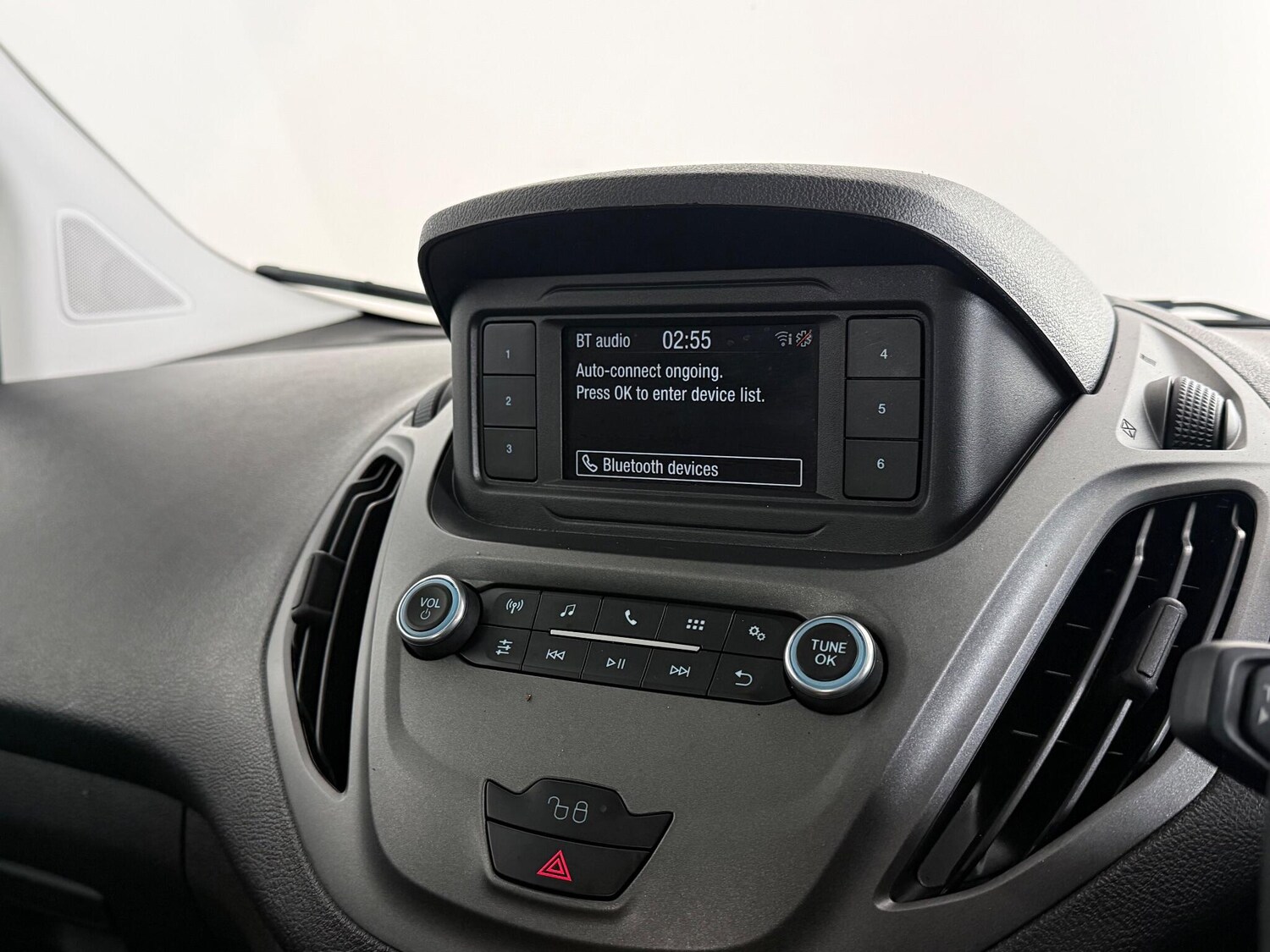 Used Ford Transit Courier 2021 for sale - 76742767: Photo 32