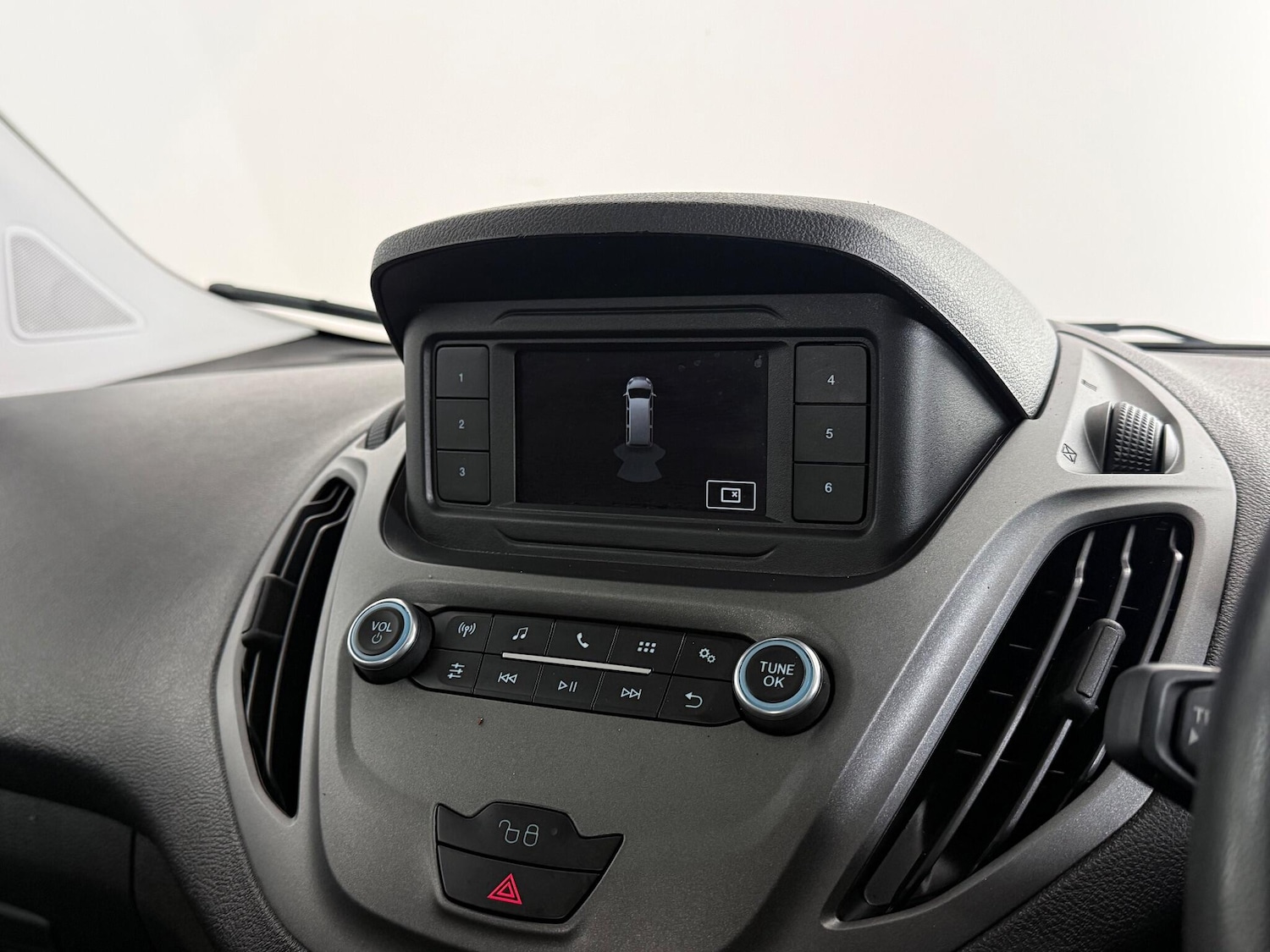 Used Ford Transit Courier 2021 for sale - 76742767: Photo 33