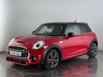 Used MINI Hatch 2019 for sale - 74684791: Photo