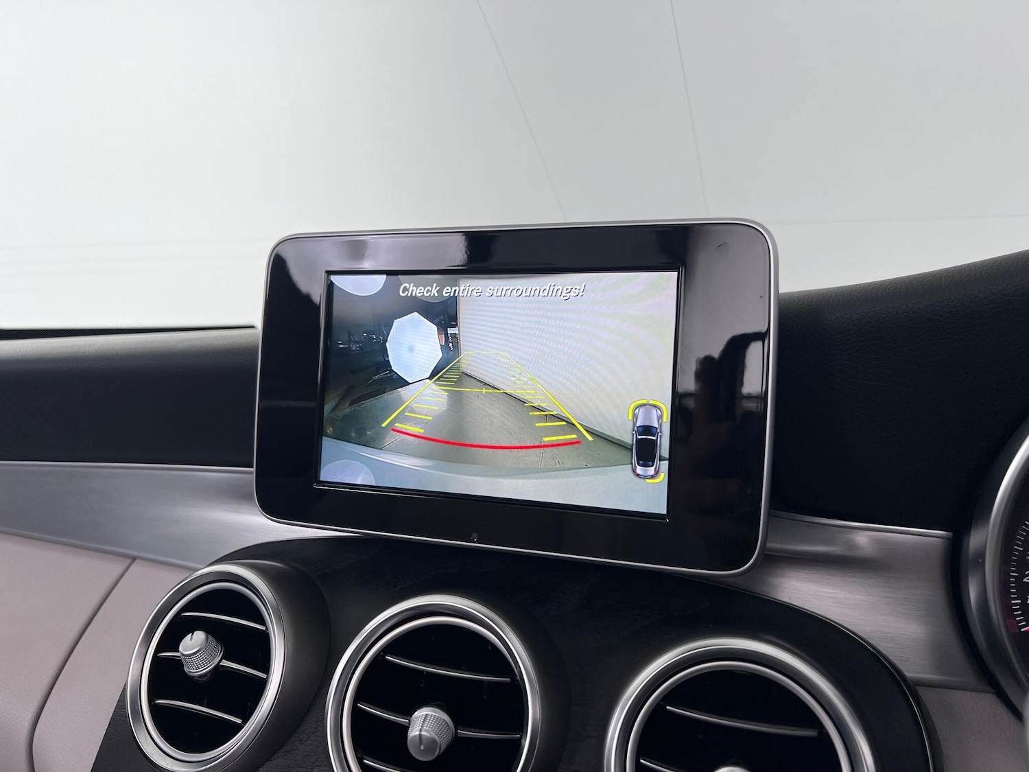 Used Mercedes-Benz C Class 2017 for sale - 77180963: Photo 25