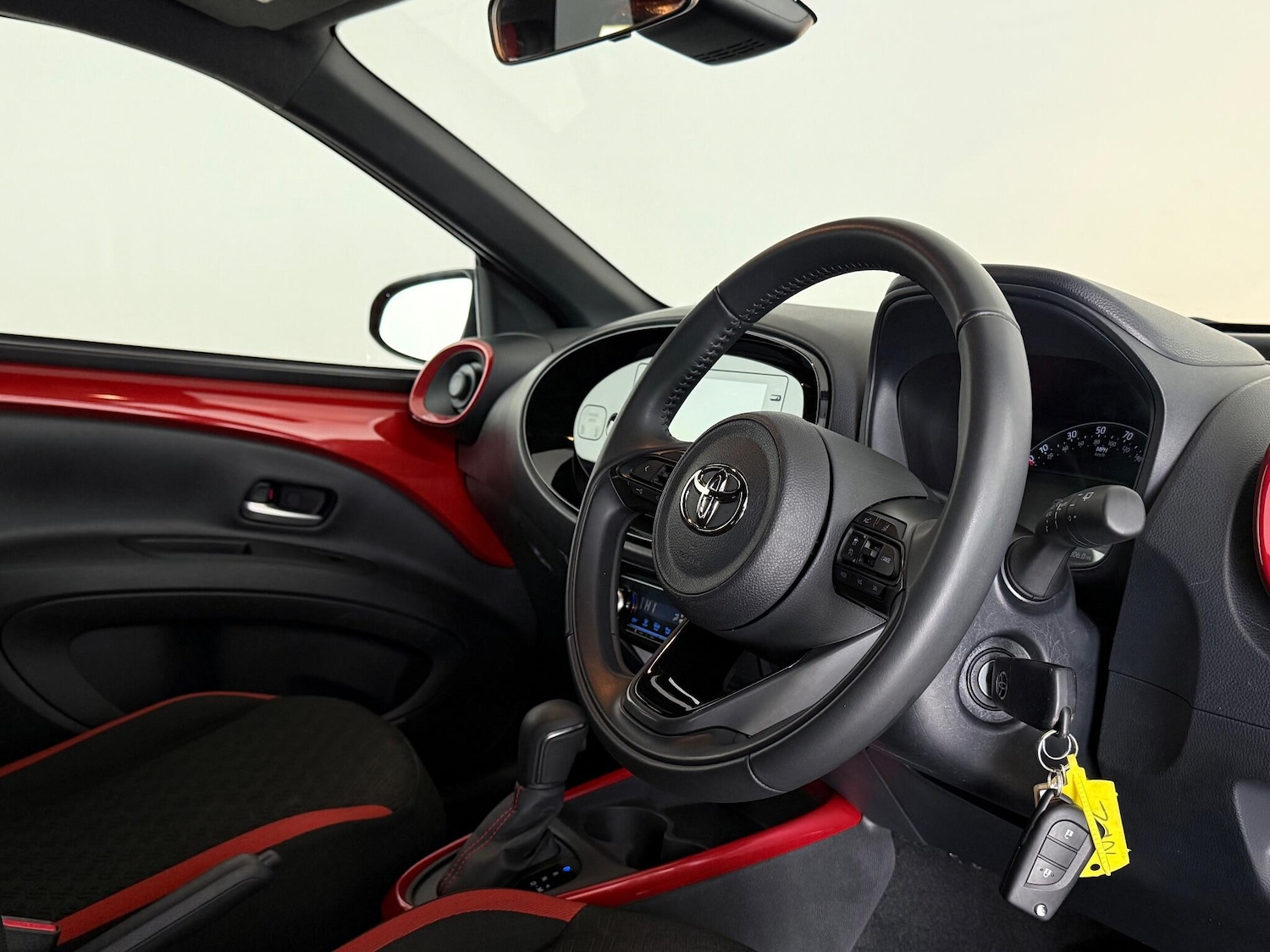 Used Toyota Aygo X 2022 for sale - 77221525: Photo 10