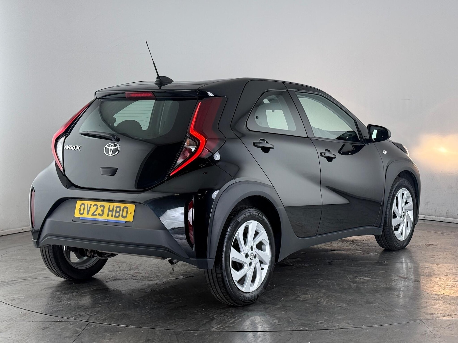 Used Toyota Aygo X 2023 for sale - 77181307: Photo 4