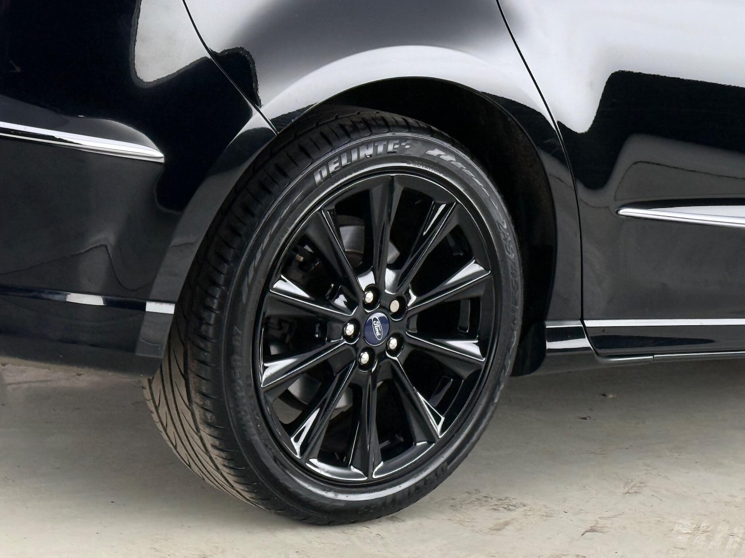 Used Ford S-Max 2019 for sale - 78163051: Photo 6