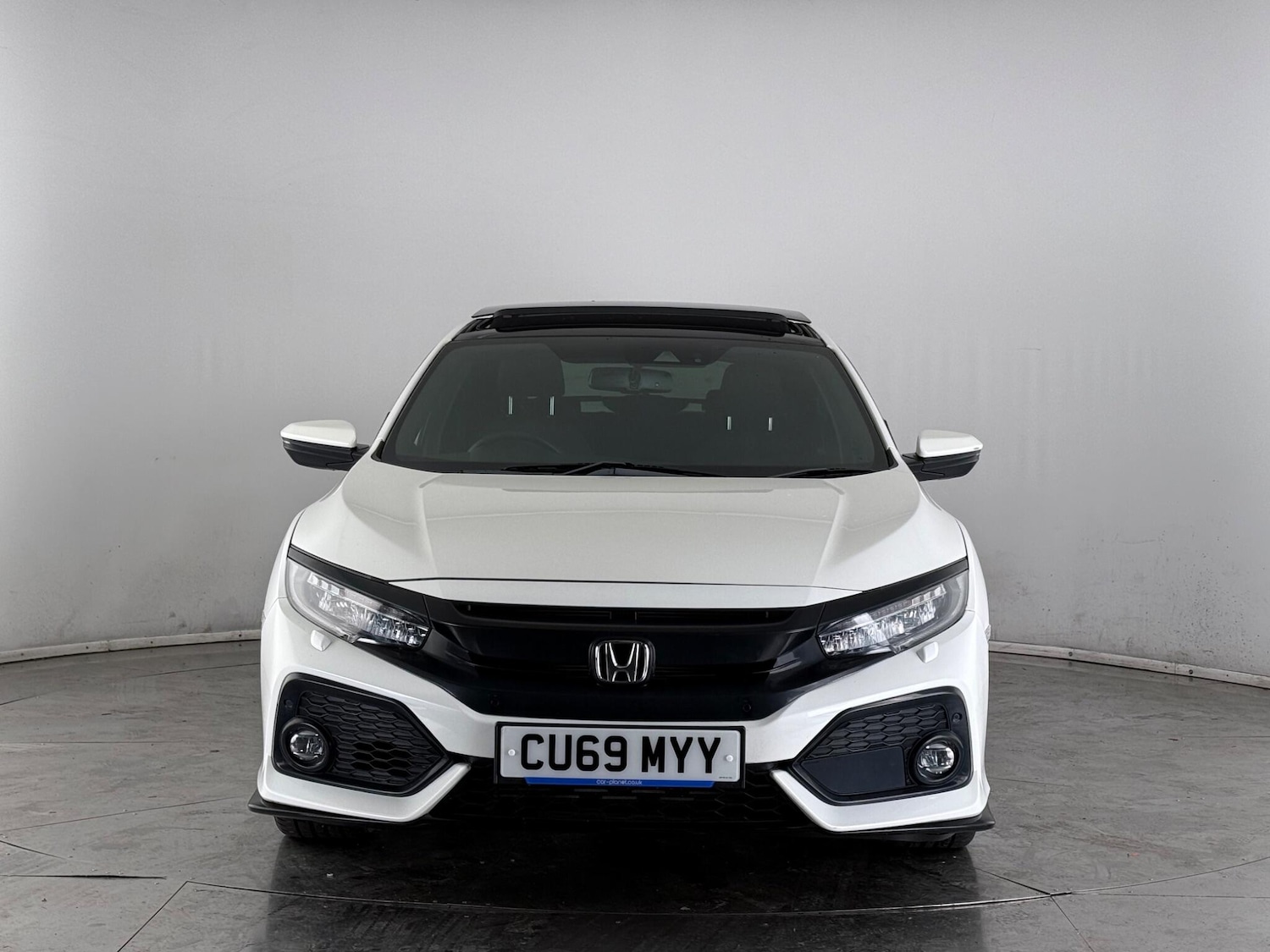 Used Honda Civic 2019 for sale - 78150461: Photo 2
