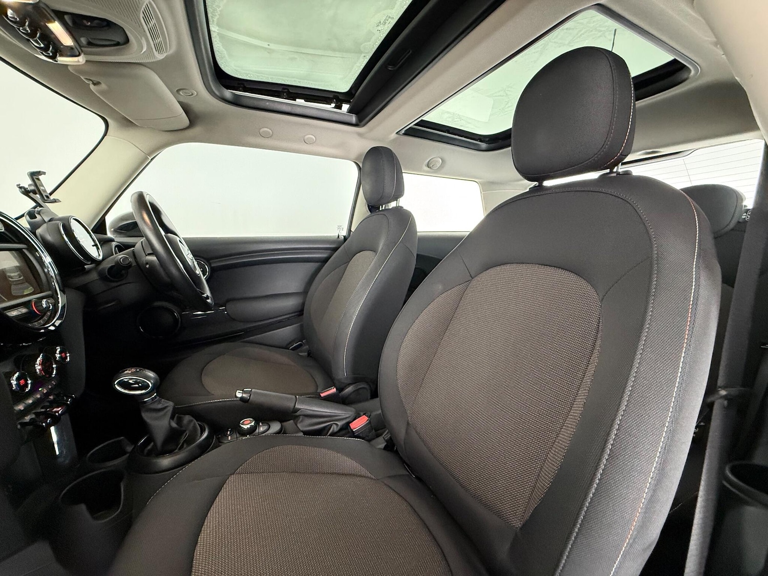 Used MINI Hatch 2016 for sale - 77247020: Photo 9