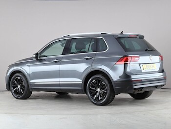 Used Volkswagen Tiguan 2018 for sale - 78430507: Photo