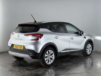 Used Renault Captur 2021 for sale - 74689675: Photo