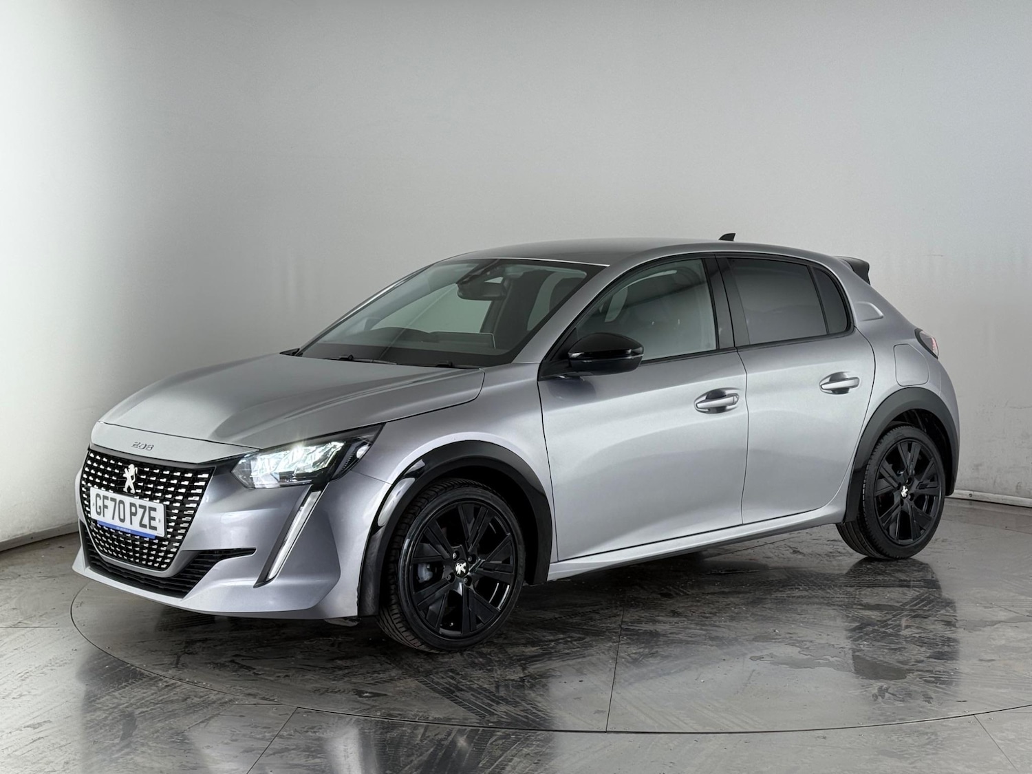 Used Peugeot 208 2020 for sale - 76468498: Photo 3