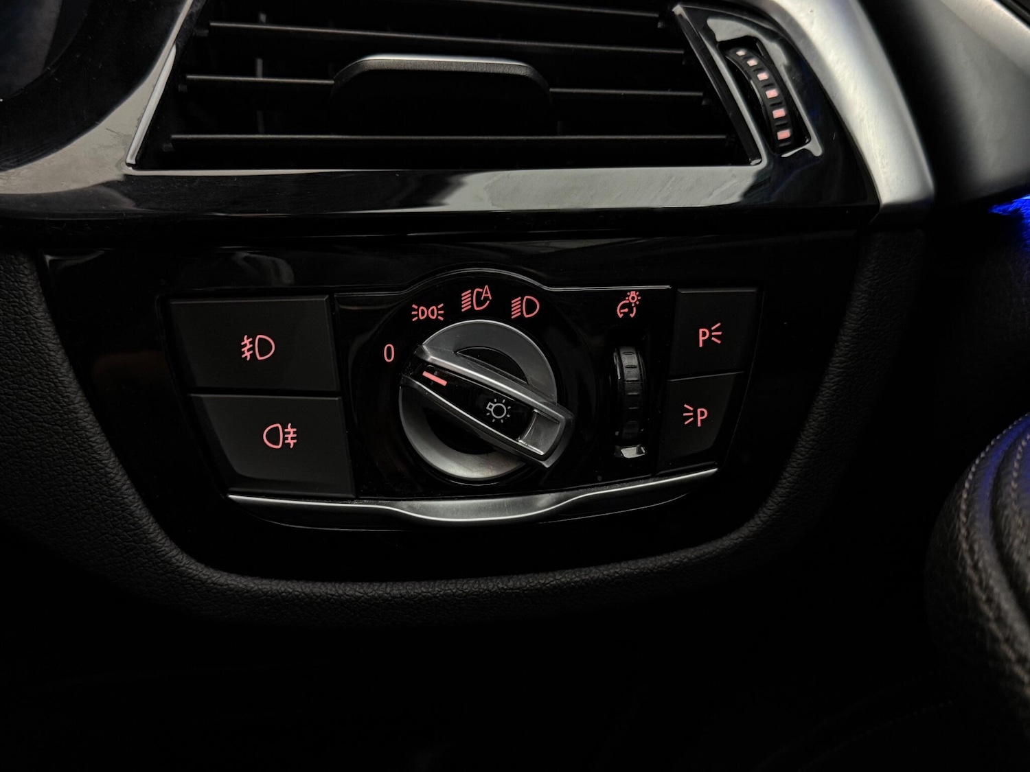 Used BMW 5 Series 2019 for sale - 76936568: Photo 33