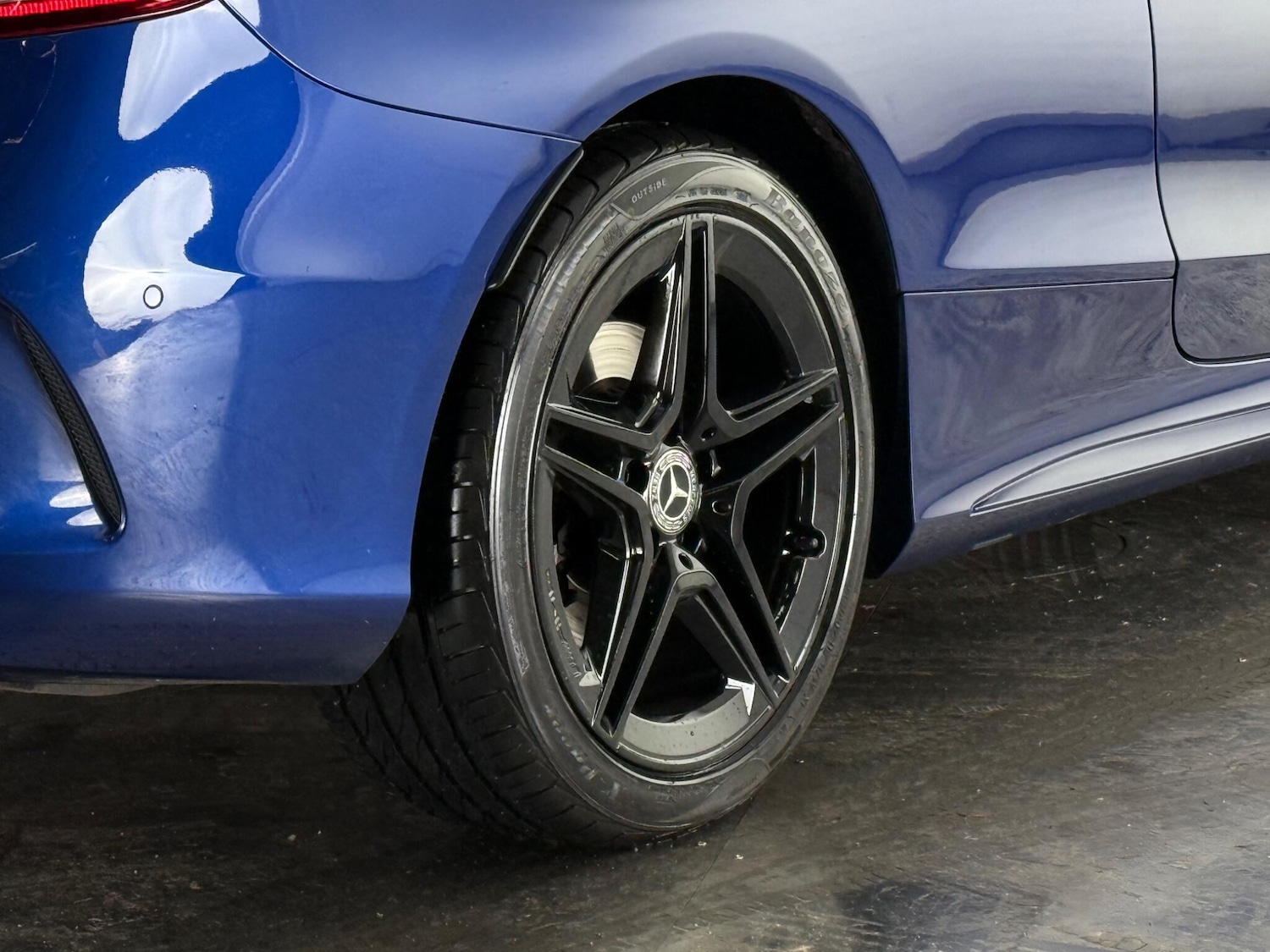 Used Mercedes-Benz C Class 2018 for sale - 76468080: Photo 12