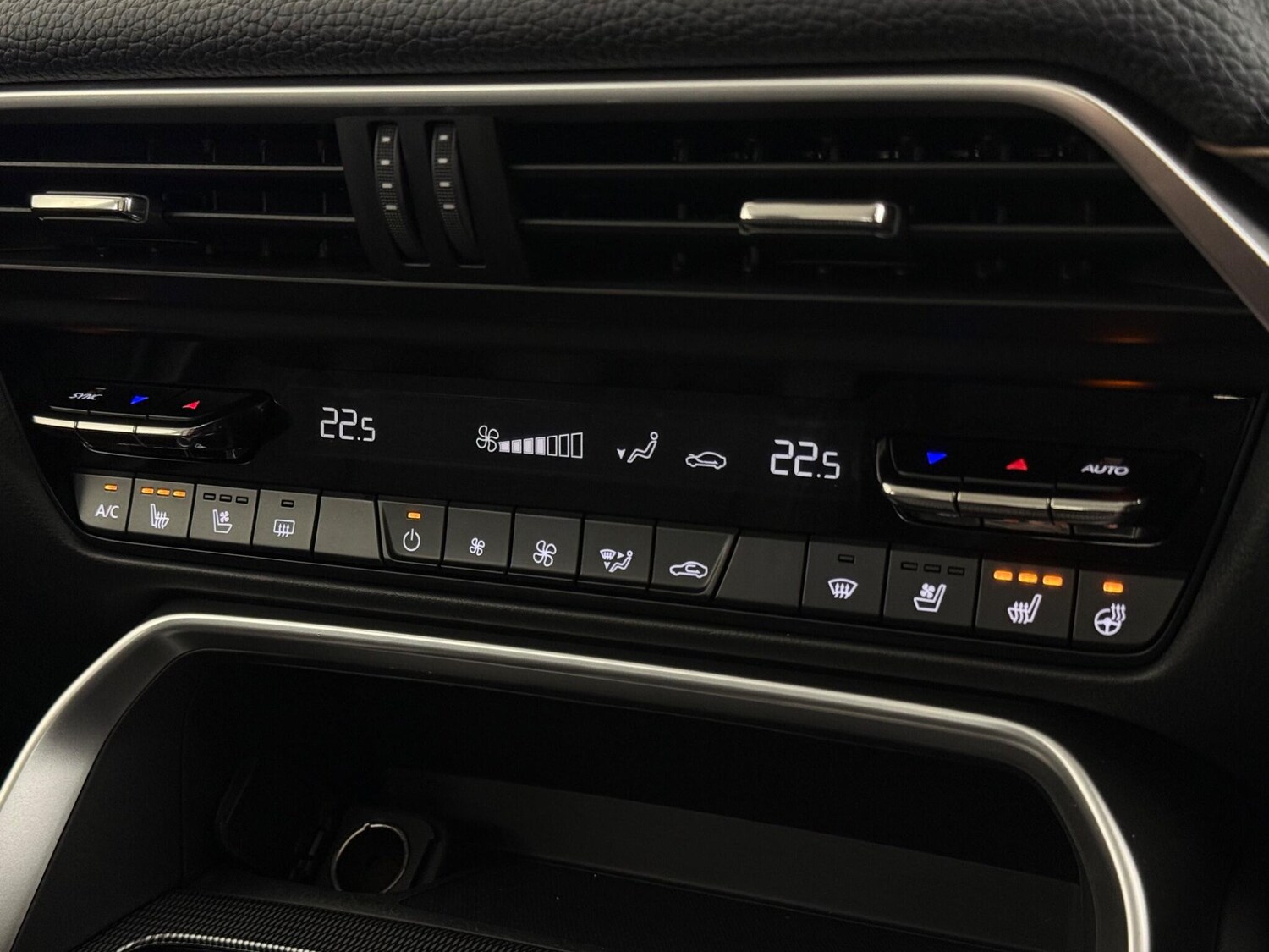 Used Mazda CX-60 2022 for sale - 77815169: Photo 32