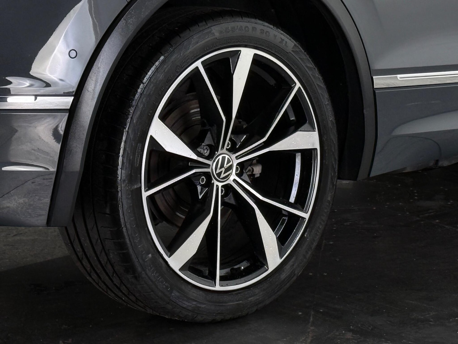 Used Volkswagen Tiguan 2021 for sale - 77371890: Photo 10