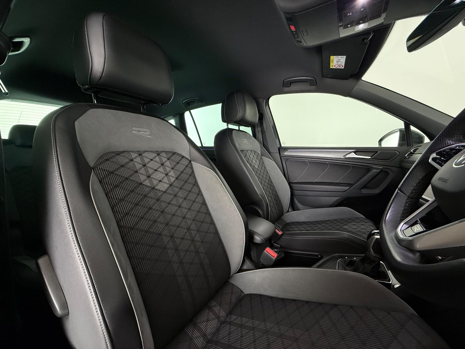 Used Volkswagen Tiguan 2021 for sale - 77371890: Photo 12