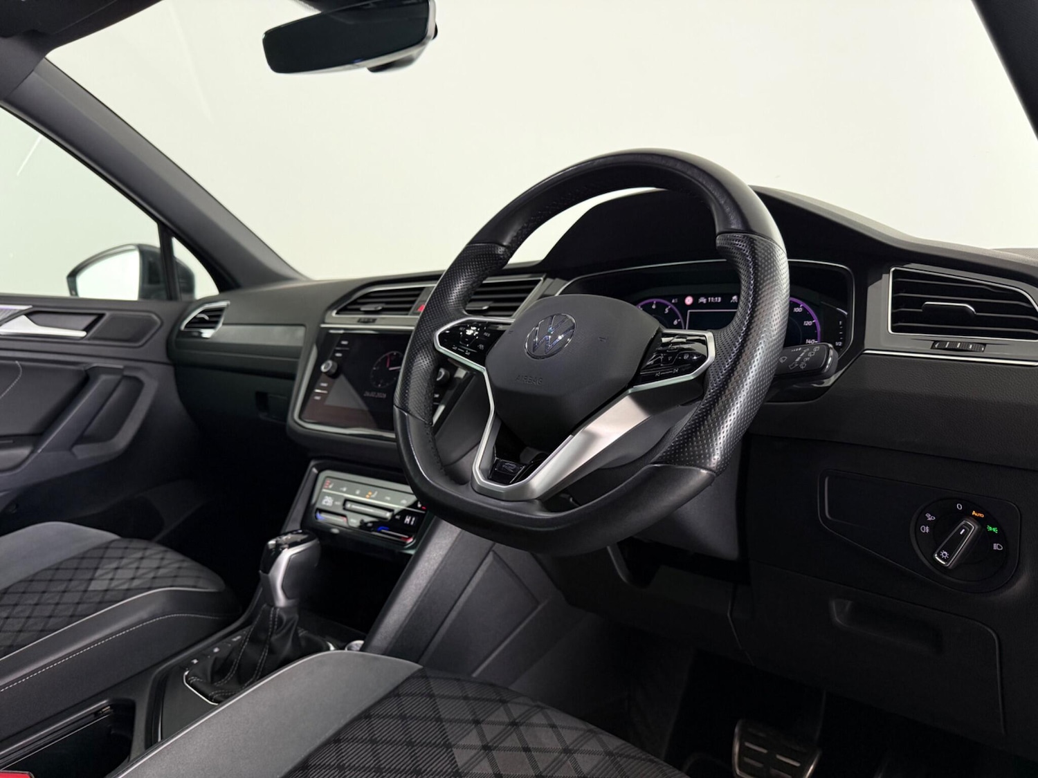 Used Volkswagen Tiguan 2021 for sale - 77371890: Photo 19