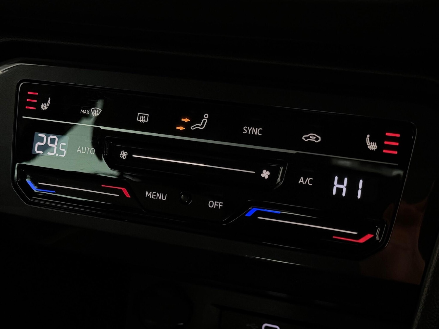 Used Volkswagen Tiguan 2021 for sale - 77371890: Photo 34