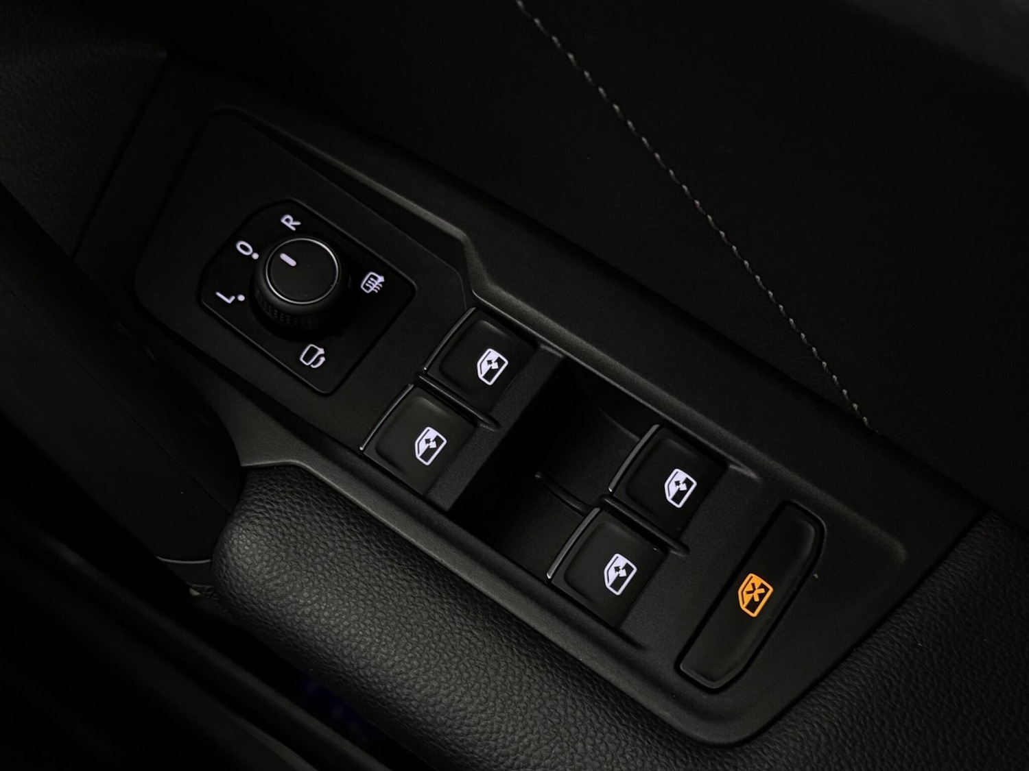 Used Volkswagen Tiguan 2021 for sale - 77371890: Photo 38