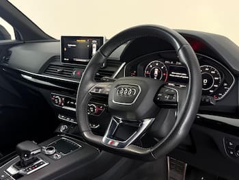 Used Audi Q5 2020 for sale - 79681277: Photo