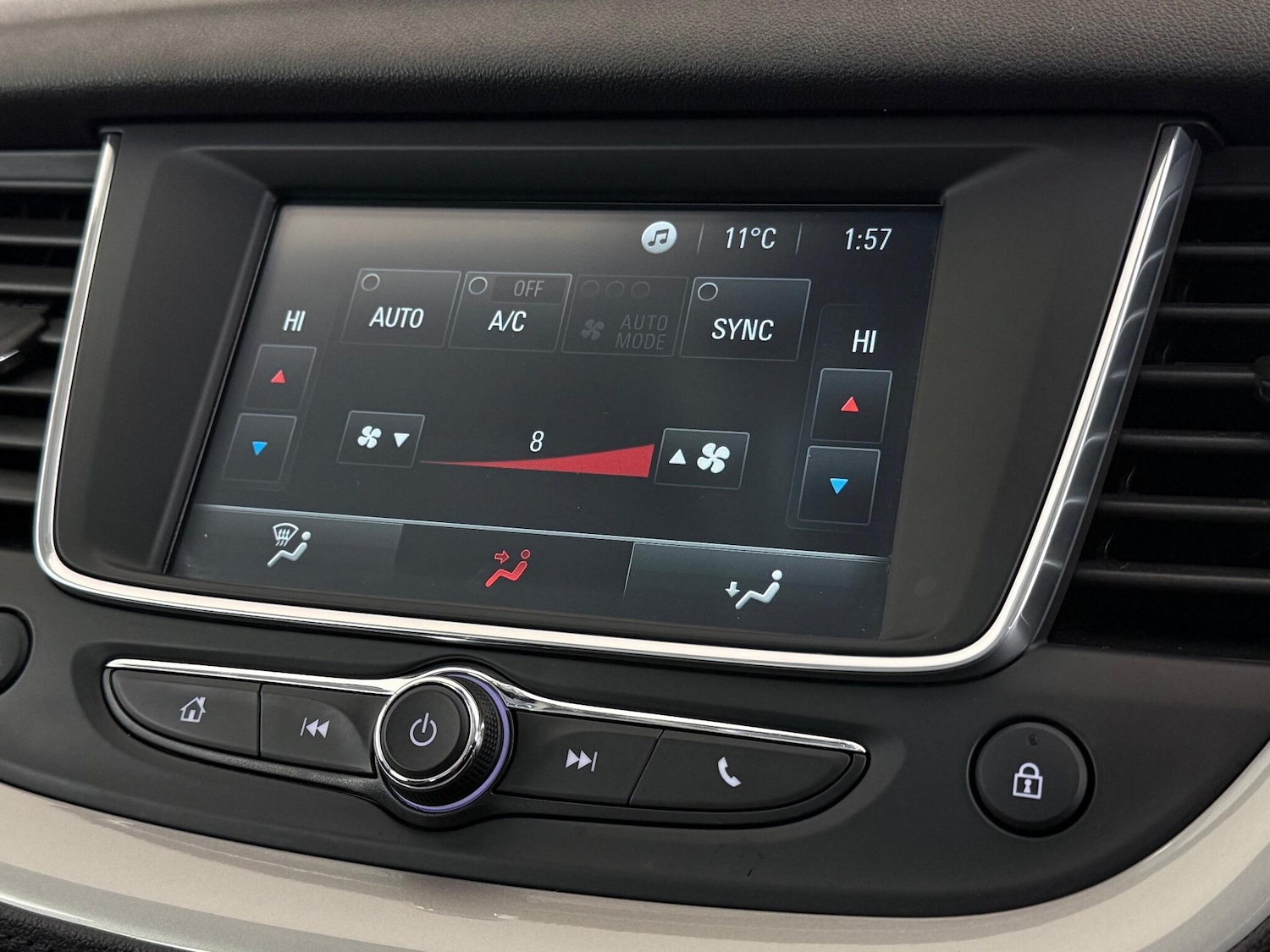 Used Vauxhall Grandland X 2018 for sale - 77260341: Photo 25