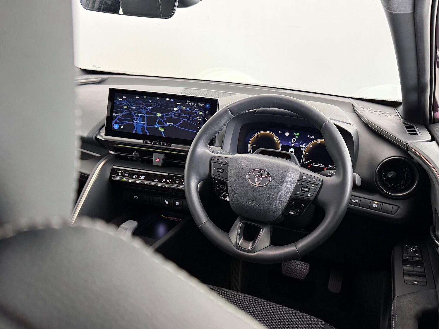 Used Toyota C-HR 2024 for sale - 76572769: Photo 22