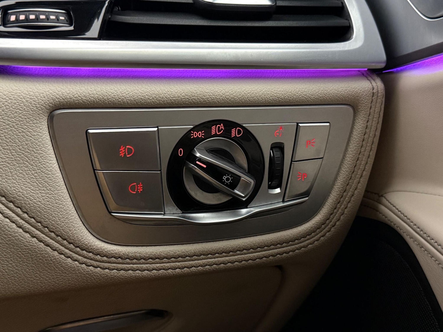 Used BMW 7 Series 2017 for sale - 77222321: Photo 38