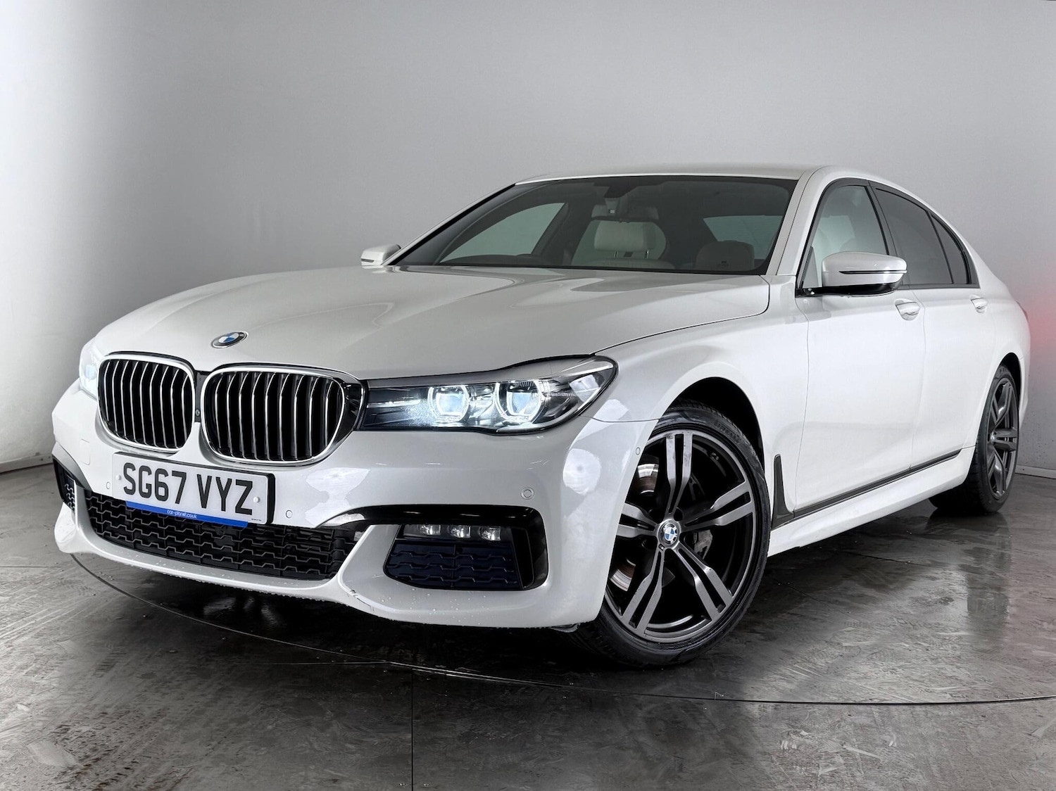 Used BMW 7 Series 2017 for sale - 77222321: Photo 39