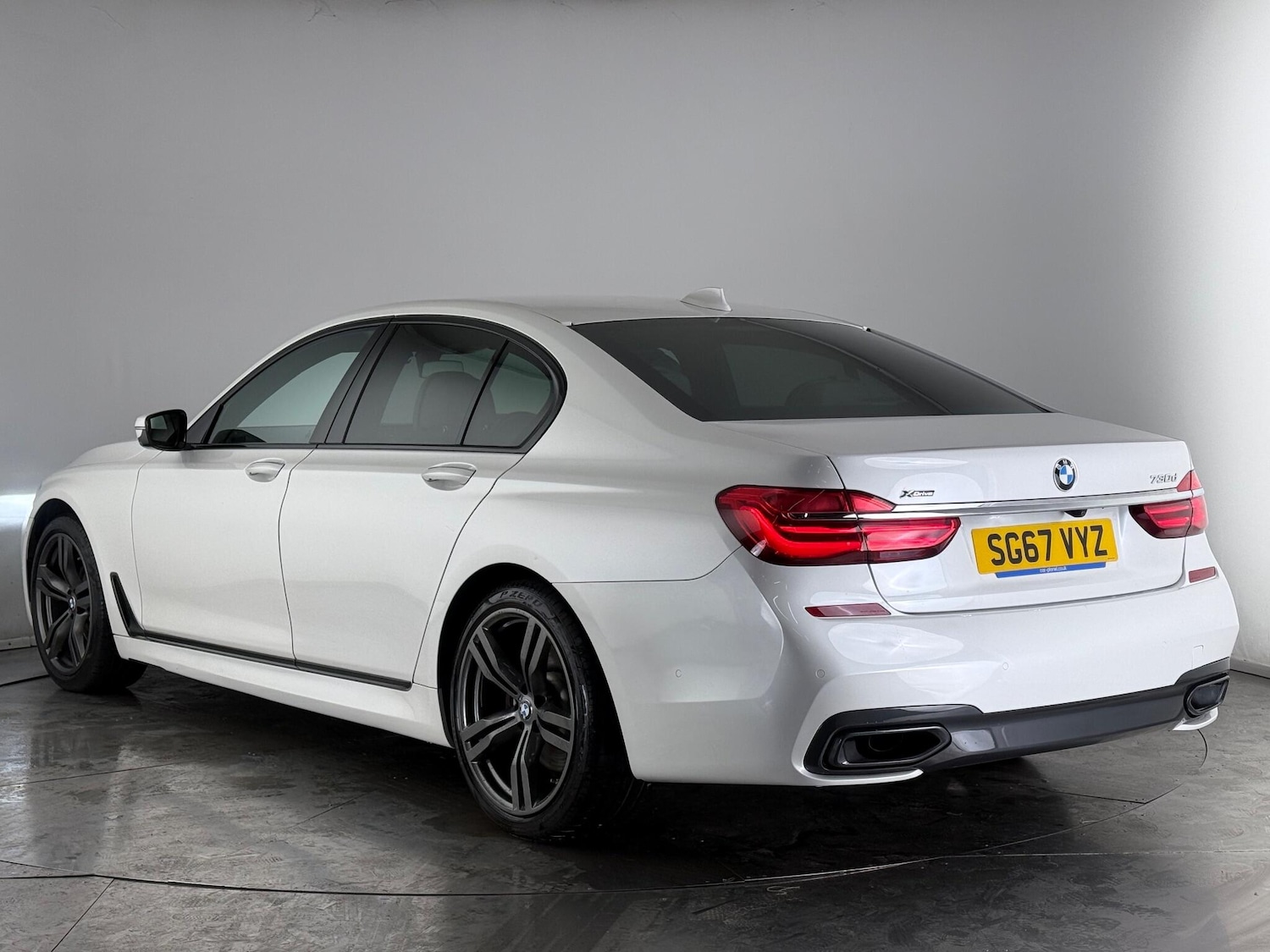 Used BMW 7 Series 2017 for sale - 77222321: Photo 4
