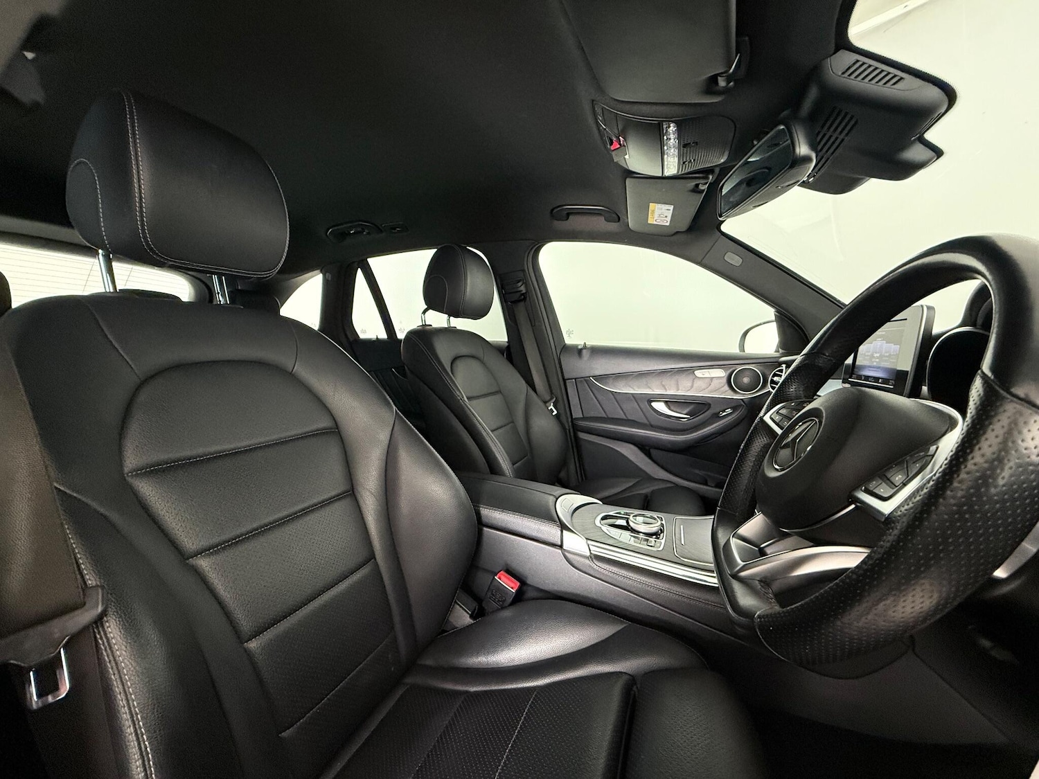 Used Mercedes-Benz GLC 2018 for sale - 77246348: Photo 10