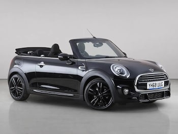 Used MINI Convertible 2018 for sale - 79497342: Photo